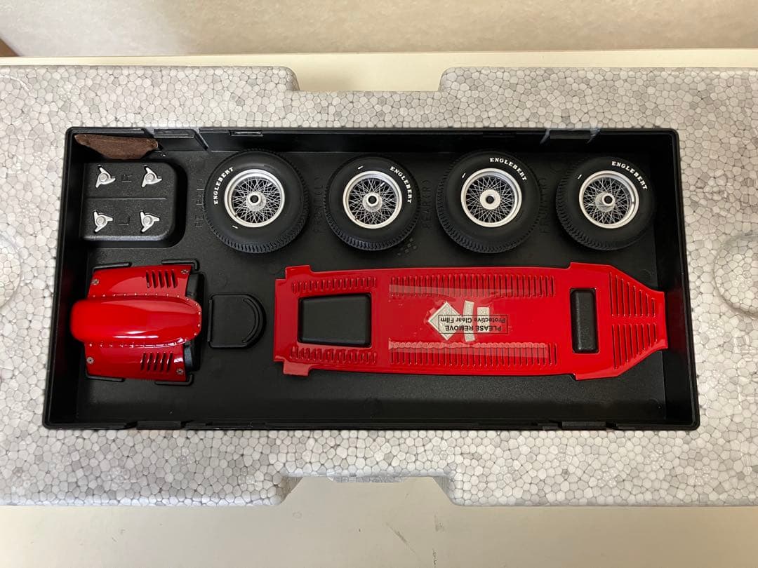 寧ー 1/18 EXOTO XS シリーズ フェラーリTIPO 246F1