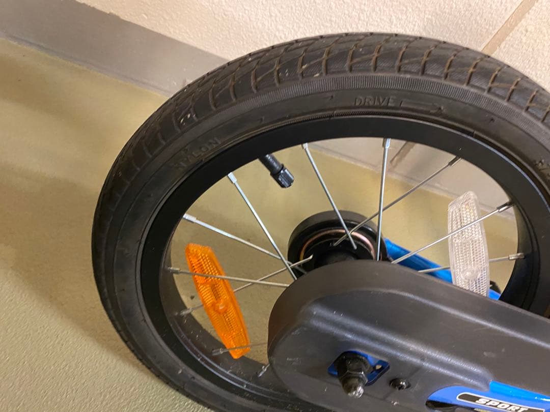 超美品⭐︎都内引渡し可能ストライダー 14x ブルー スタンド付き 14インチ