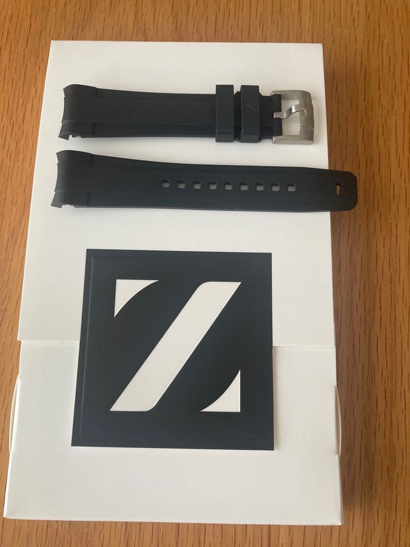 ZEALANDE ロレックス用　ラバーベルト　サブマリーナ 41MM用ebisu