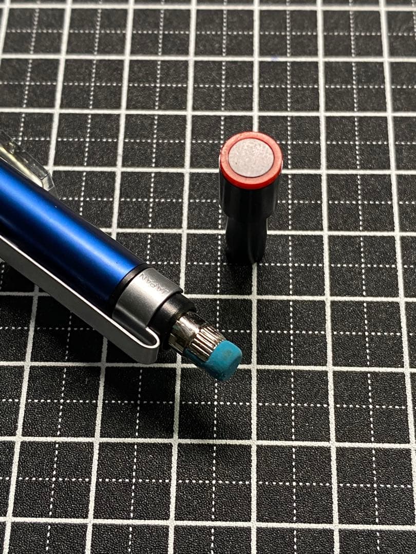 uni M5-3051FF 紺　シャープペンシル　芯径0.5mm