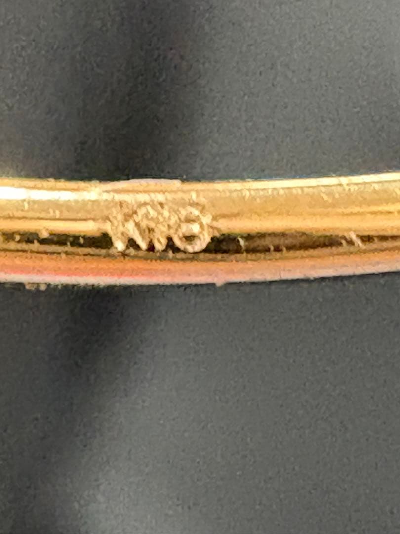 バケット　リング　ダイヤモンド