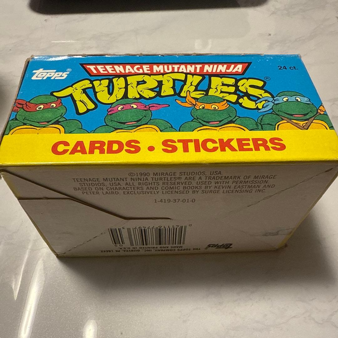 ミュータント　タートルズ　カード　ステッカー　未開封