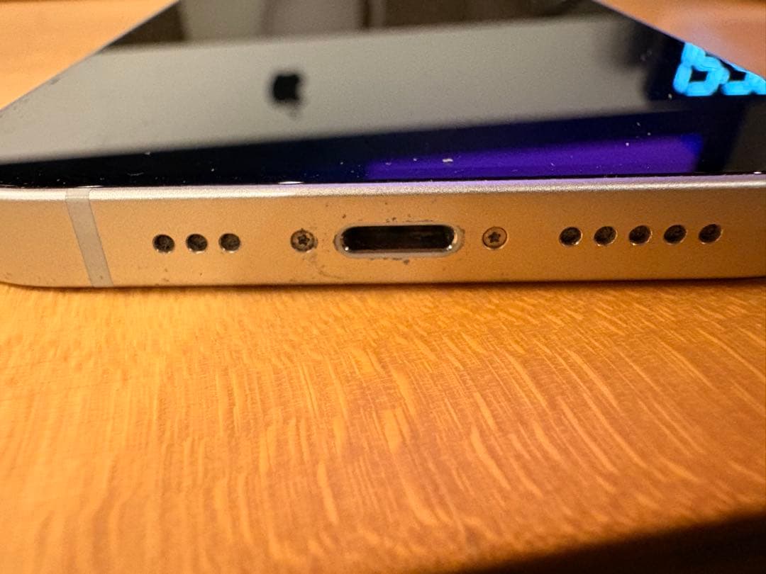 Apple iPhone 13 ホワイト 本体　128GB