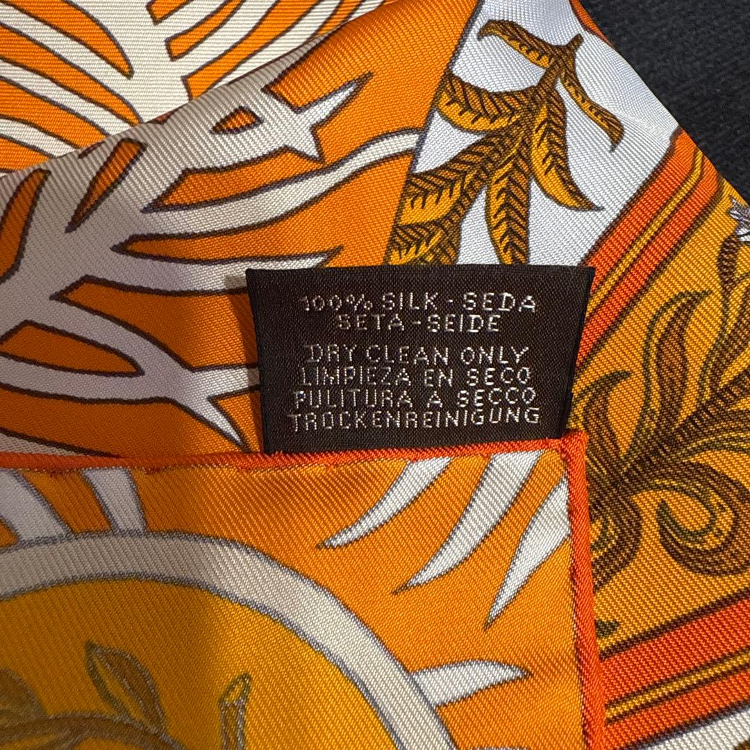 本日限りお値下げ！【超美品】HERMES カレジェアン 90大判　ストール