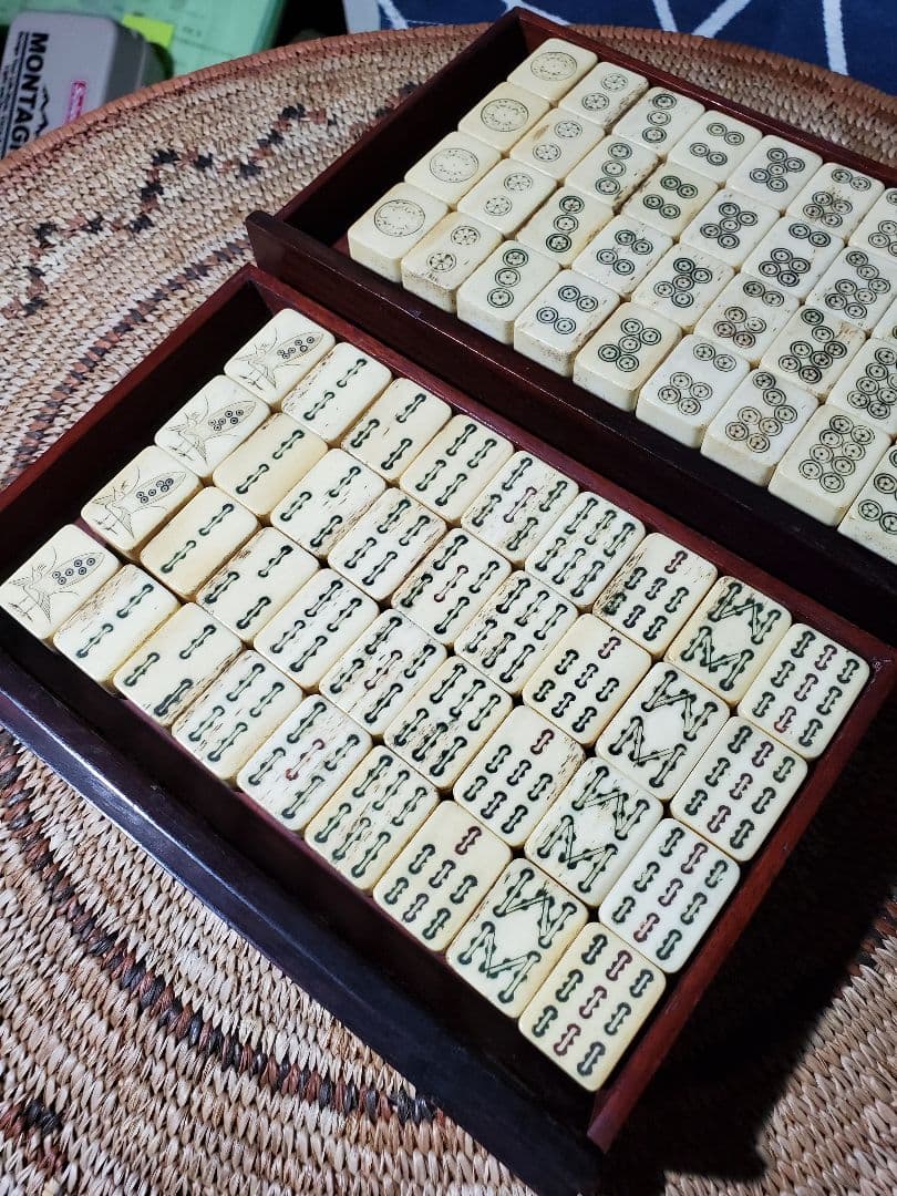 アンティーク麻雀牌 銘：目游 骨牌