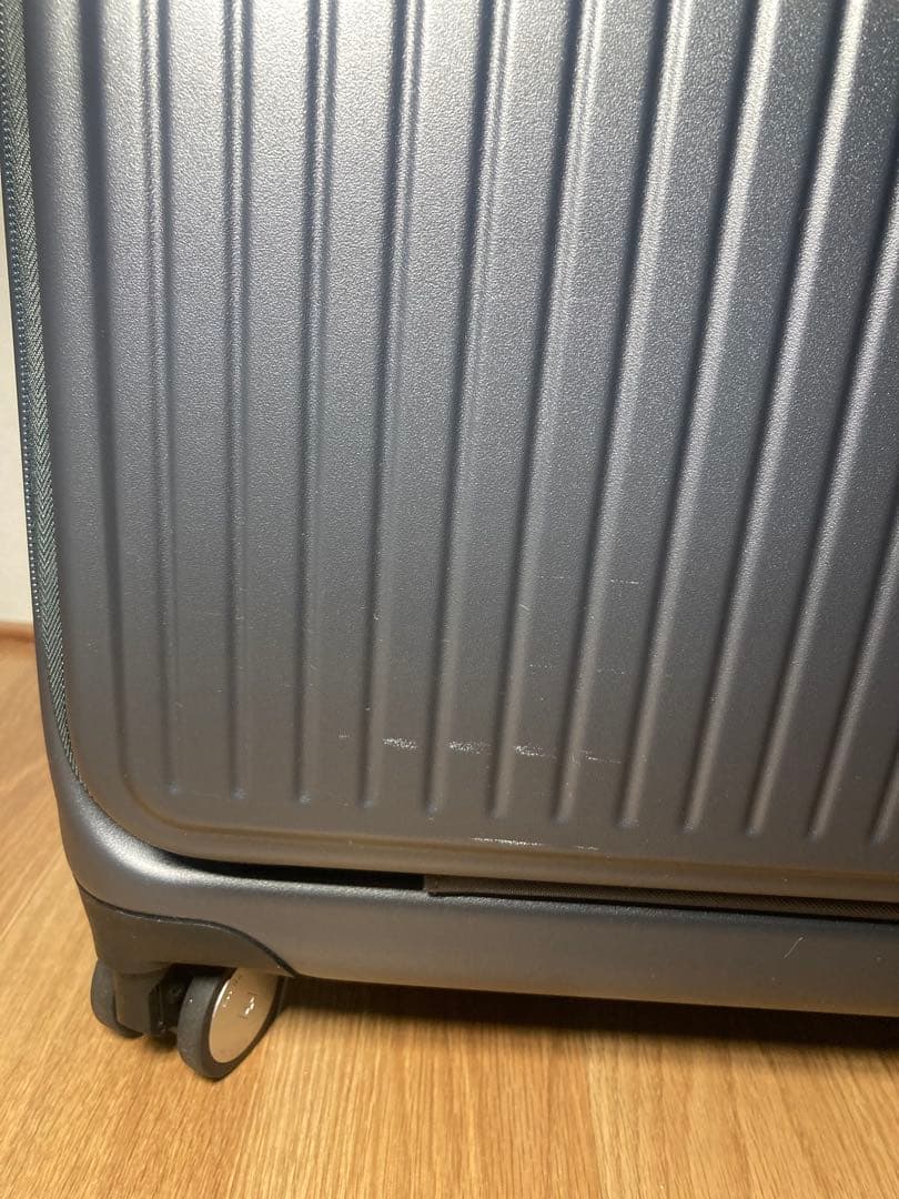 スイスミリタリー キャリーケース 18インチ　37L（拡張時42L）