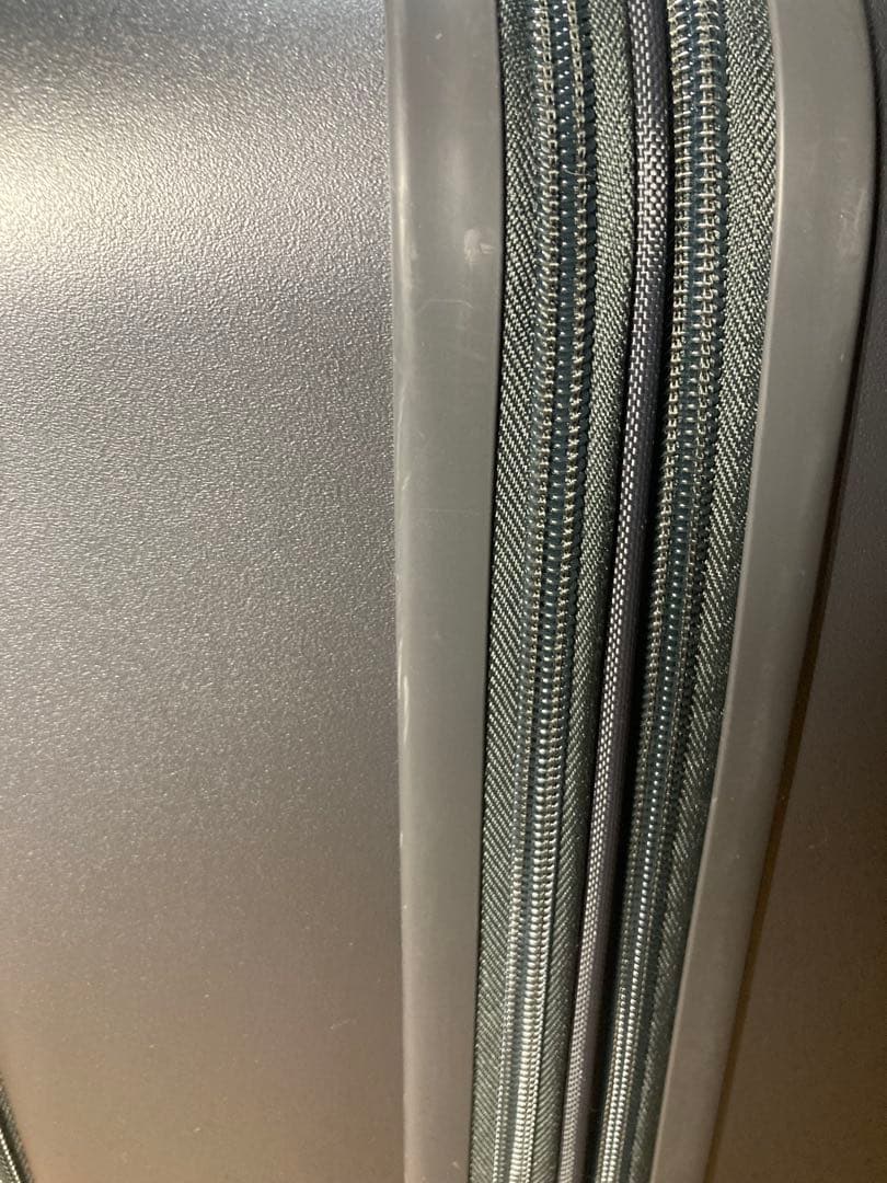 スイスミリタリー キャリーケース 18インチ　37L（拡張時42L）