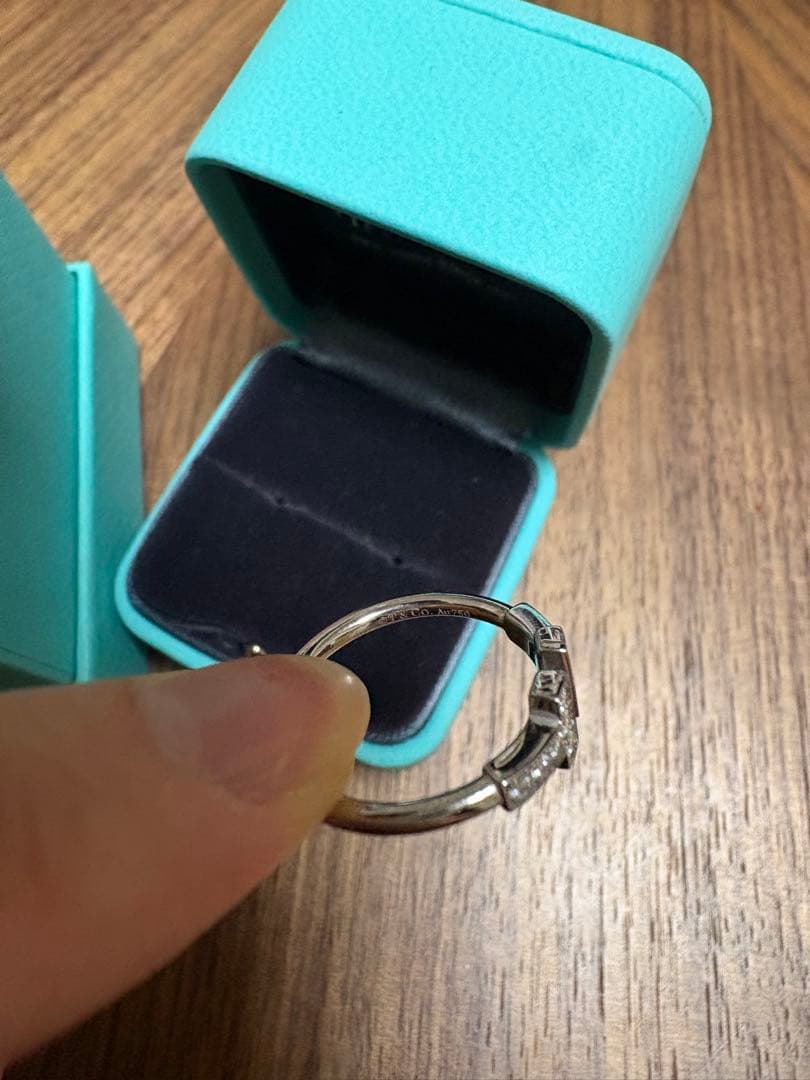 Tiffany T ダイヤモンドワイヤーリング