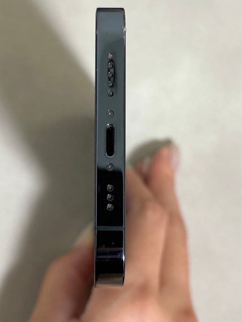 iPhone12pro 充電ケーブル付き SIMフリー