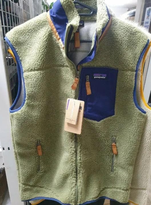 未使用 Patagonia クラシックレトロXベスト M