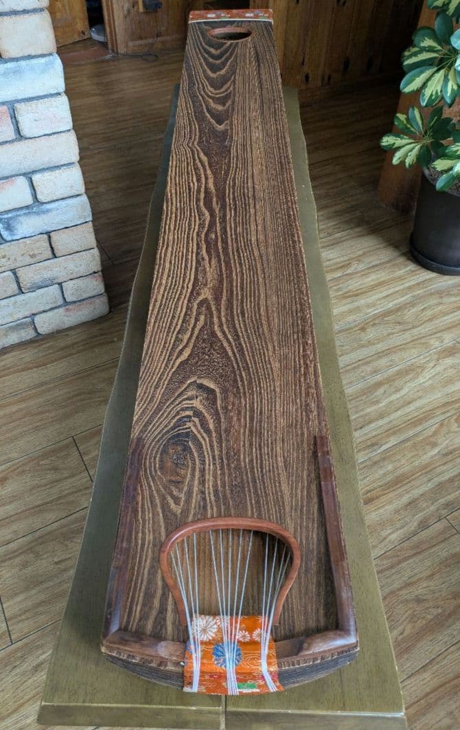 琴　和楽器　弦楽器 13弦　すだれ彫り　美木目