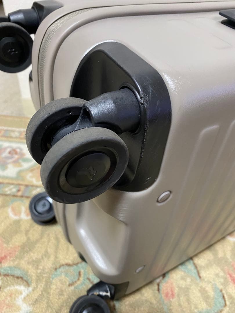 ◾️LOJEL◾️CUBO S REFRESH 37-42L カクタス　スーツケース