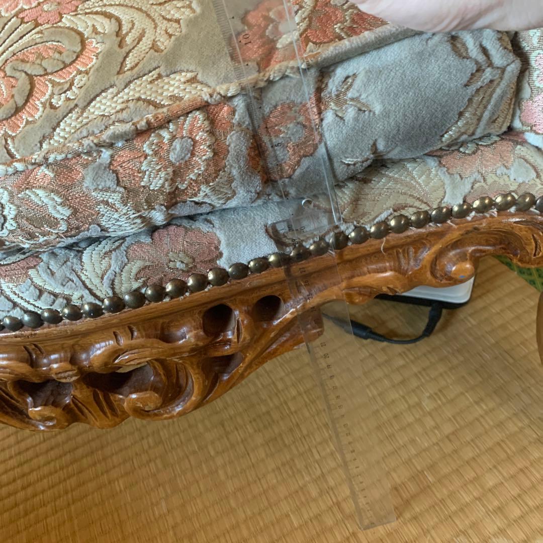 貴族感のあるソファ 1人掛け