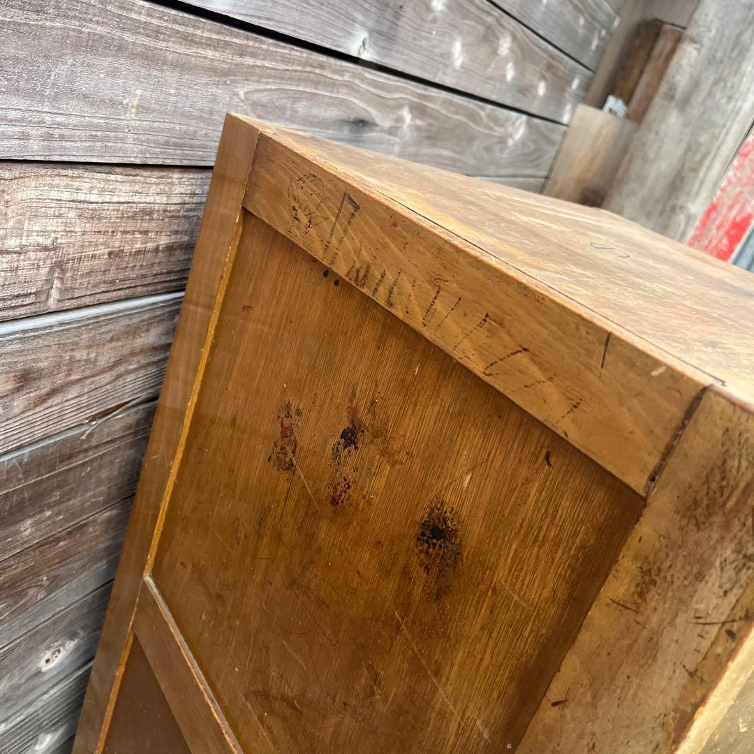 ヴィンテージ引き出し棚