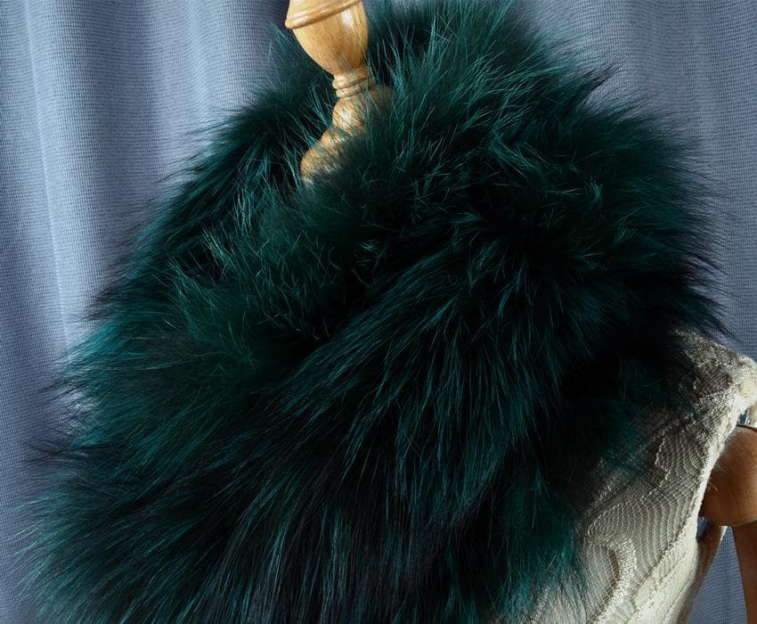 ボリュームがあって華やかフォックスを使用した二重巻スヌード深いグリーン毛皮ファー