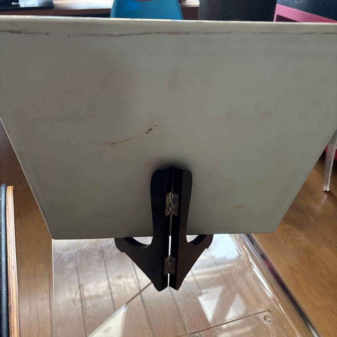 有田焼琥山窯主小野達郎作金欄手飾り『桜』木製皿立てつき桜の花 金色 陶器プレート