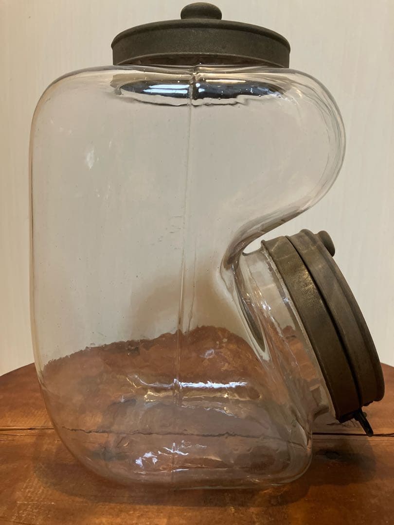 ◆◆専用◆◆ 古い時代の真鍮開閉蓋付きの煙草陳列用ガラス瓶