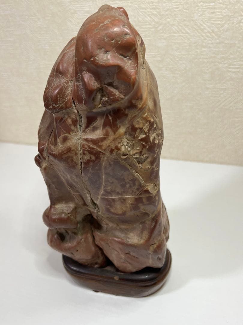 鑑賞石　佐渡の赤石　台座付き