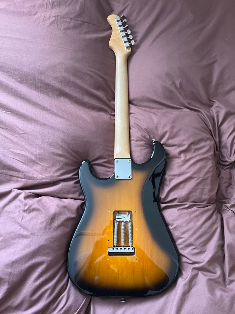 【調整済】バッカス　ストラト　Bacchus エレキギター　エリクサー　新品弦