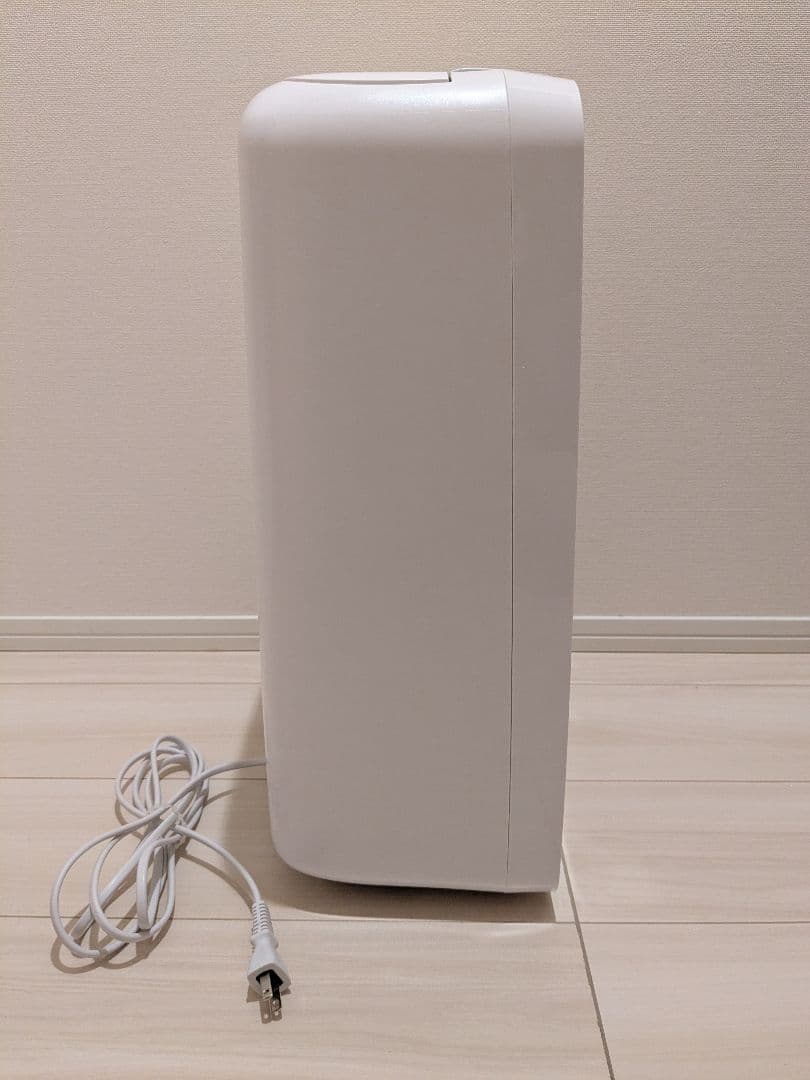 【美品】除湿機/衣類乾燥機 SHARP シャープ CV-R71-W 2024年製