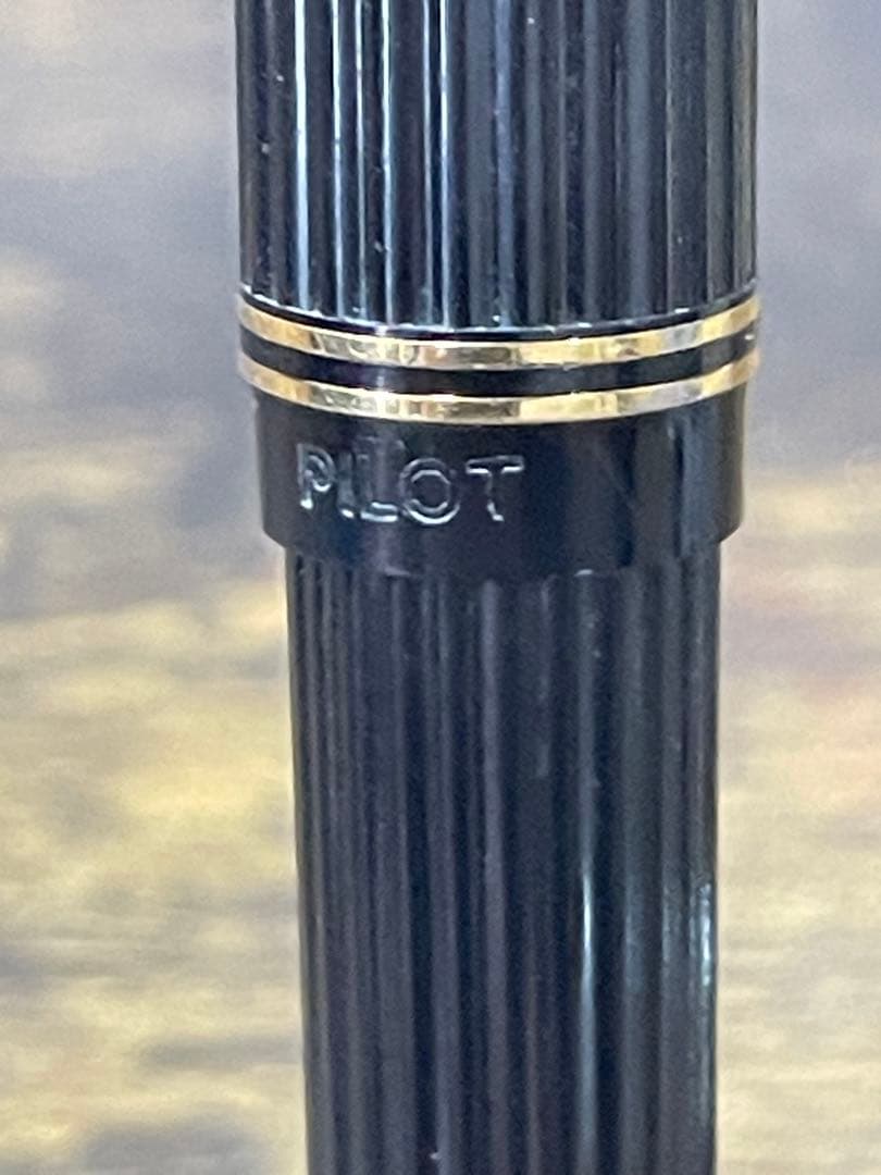 試筆のみ　初代　ジャスタス　14金　ゴールド　万年筆　パイロット　嵌合式　中字