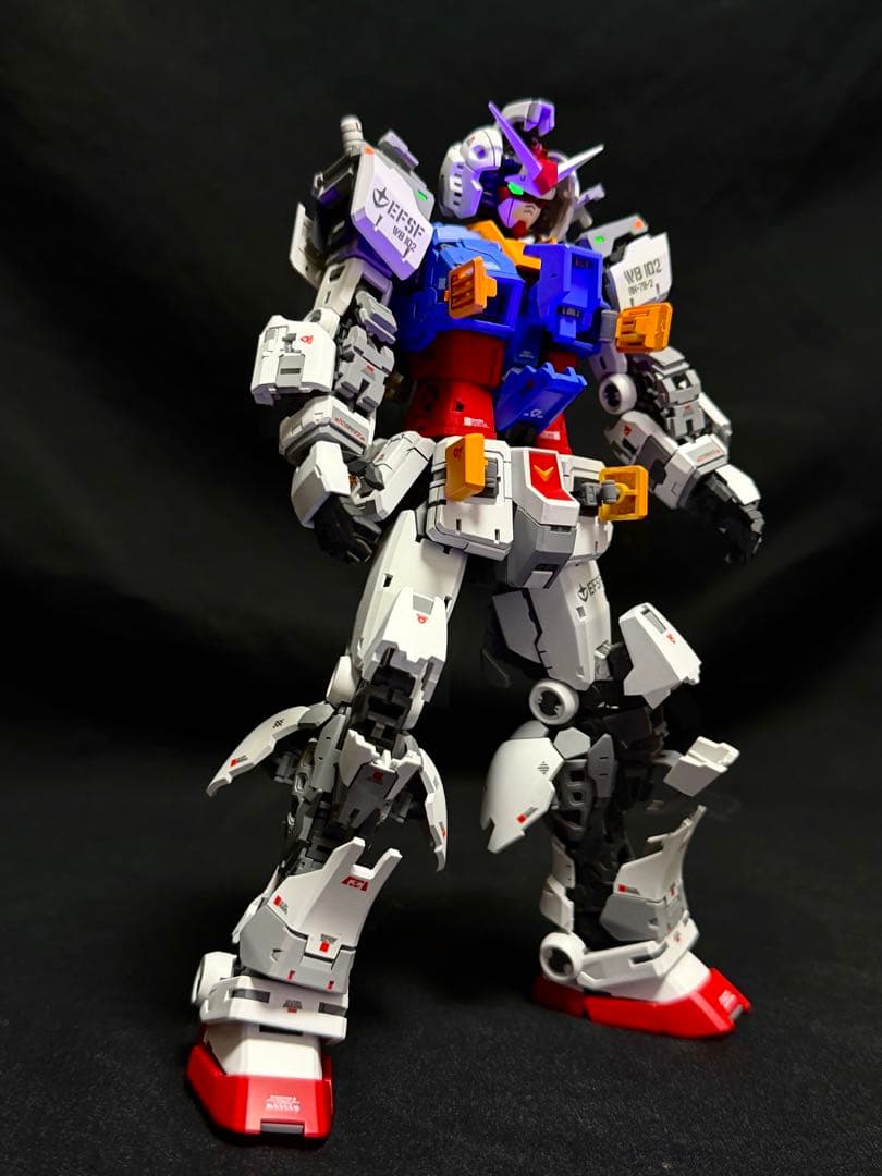 1/100 rx78-2ガンダム改修塗装済完成品ガンプラ完成品フルハッチオープン