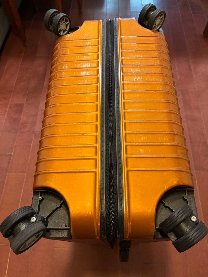 【訳あり】リモワ サルサエアー スーツケース　82377 98ℓ