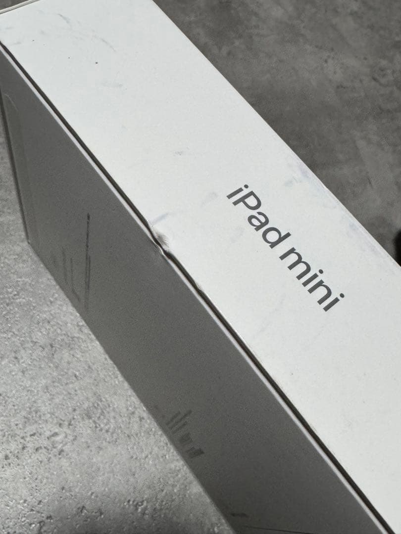 シ*ウ様 iPad mini A17Pro （第7世代）128GB スペースグレ