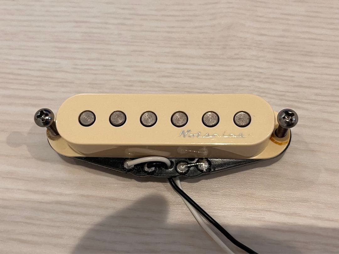 Fender Hot Noiselessピックアップ フロント用