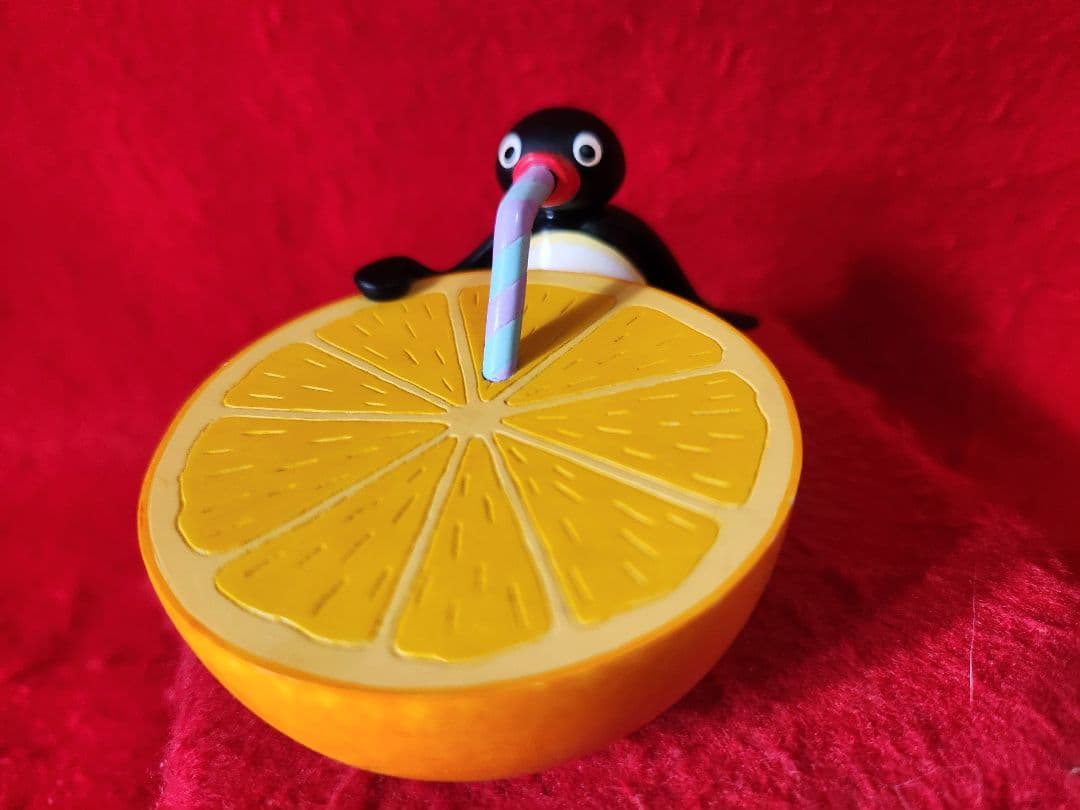 ピングー　オレンジ　ポリレジン　フィギュア　pingu