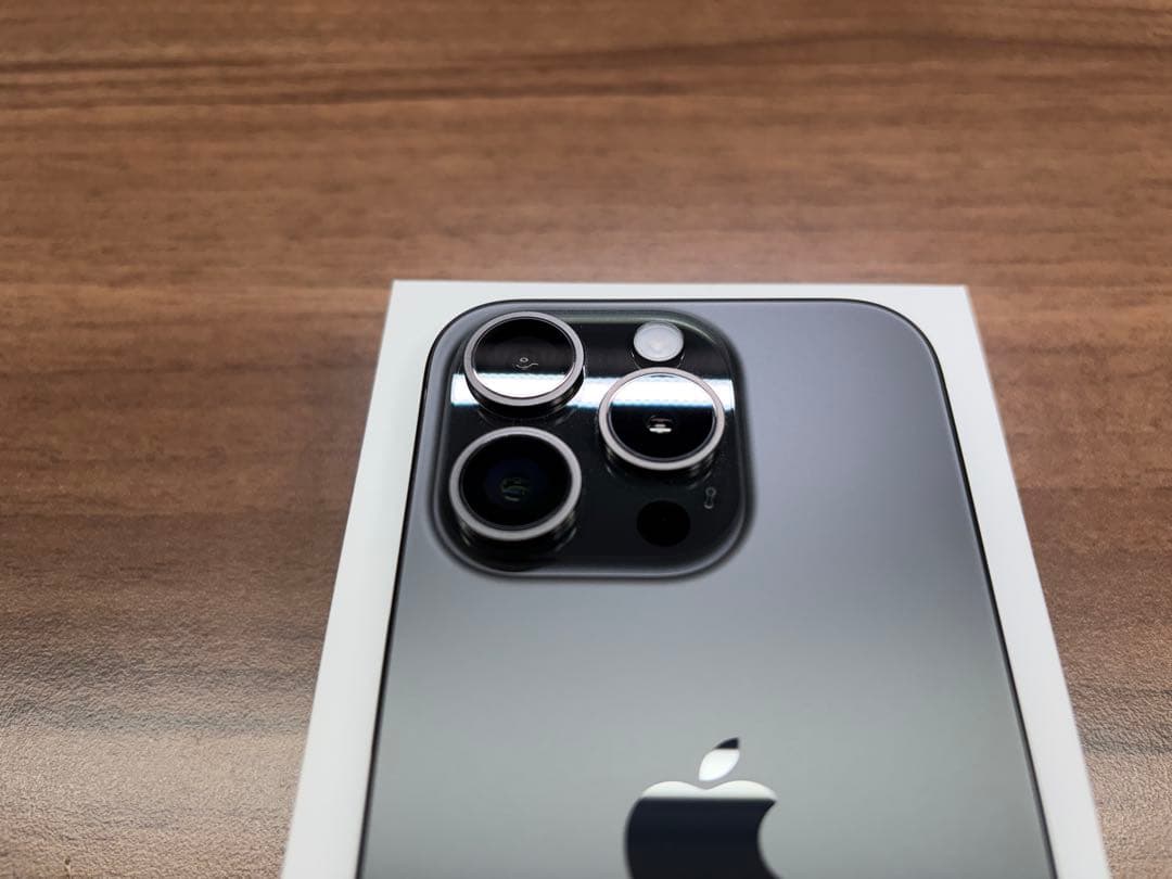 iPhone 15 Pro 128GB SIMフリー　ブラック