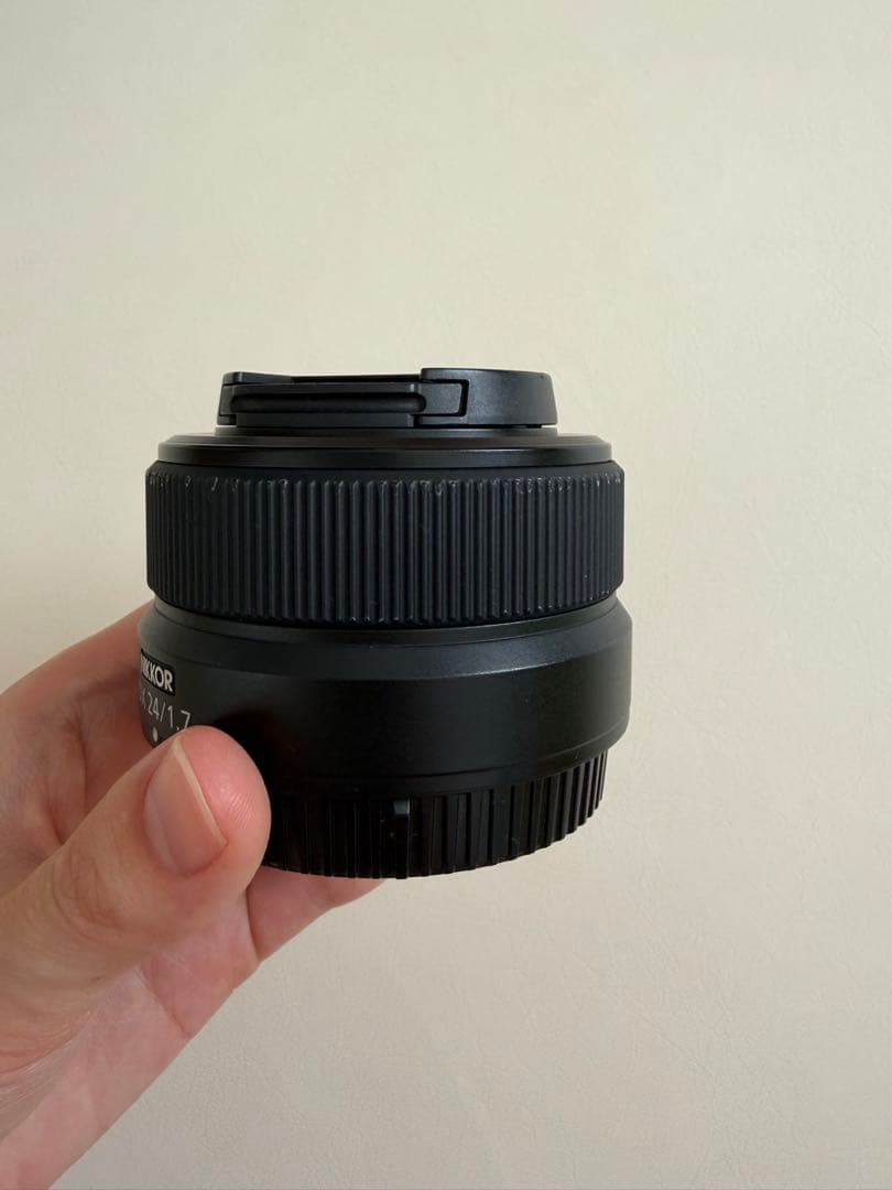 NIKKOR Z DX 24mm f/1.7 単焦点レンズ　nikon