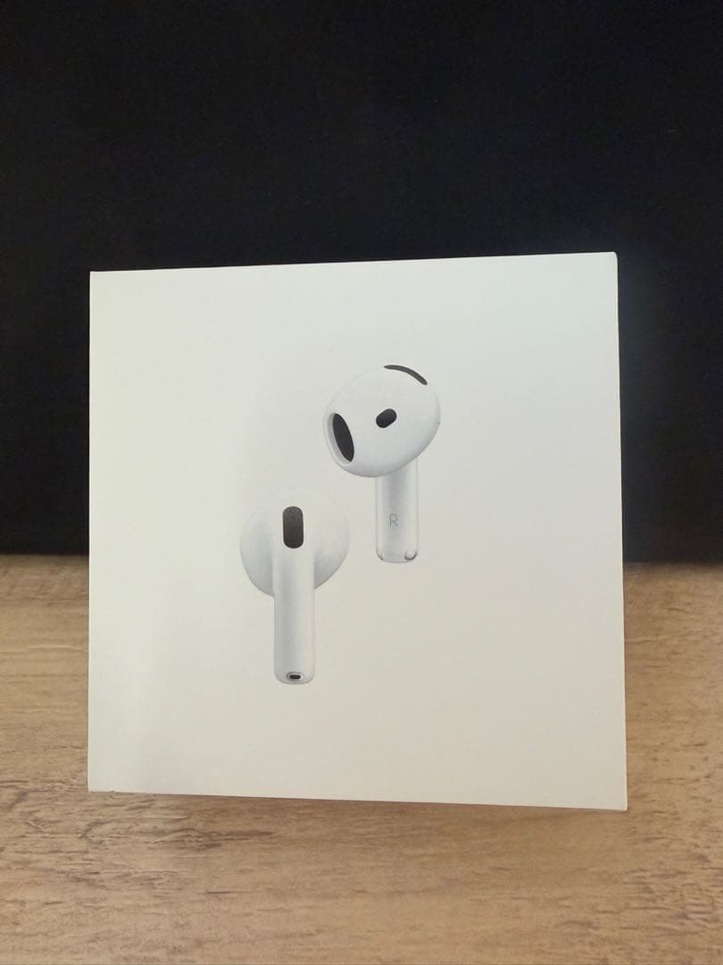 AirPods 4世代　ノイズキャンセリング搭載モデル