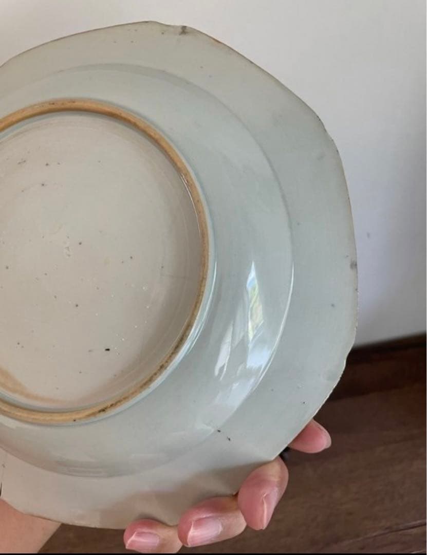 中国古美術品　清の乾隆時代　青花粉彩人物皿　本物保証 22cm