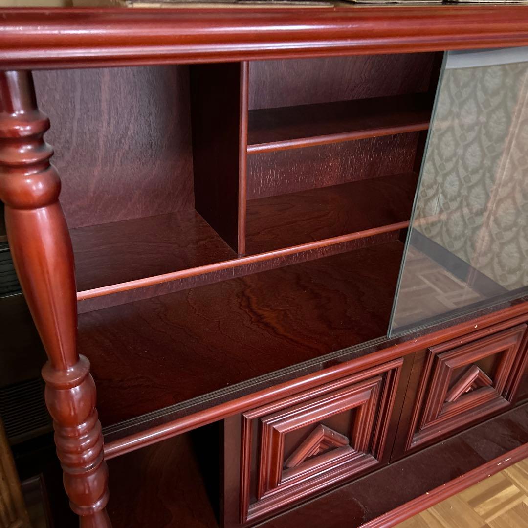 木製ガラス扉キャビネット 引き出し付き