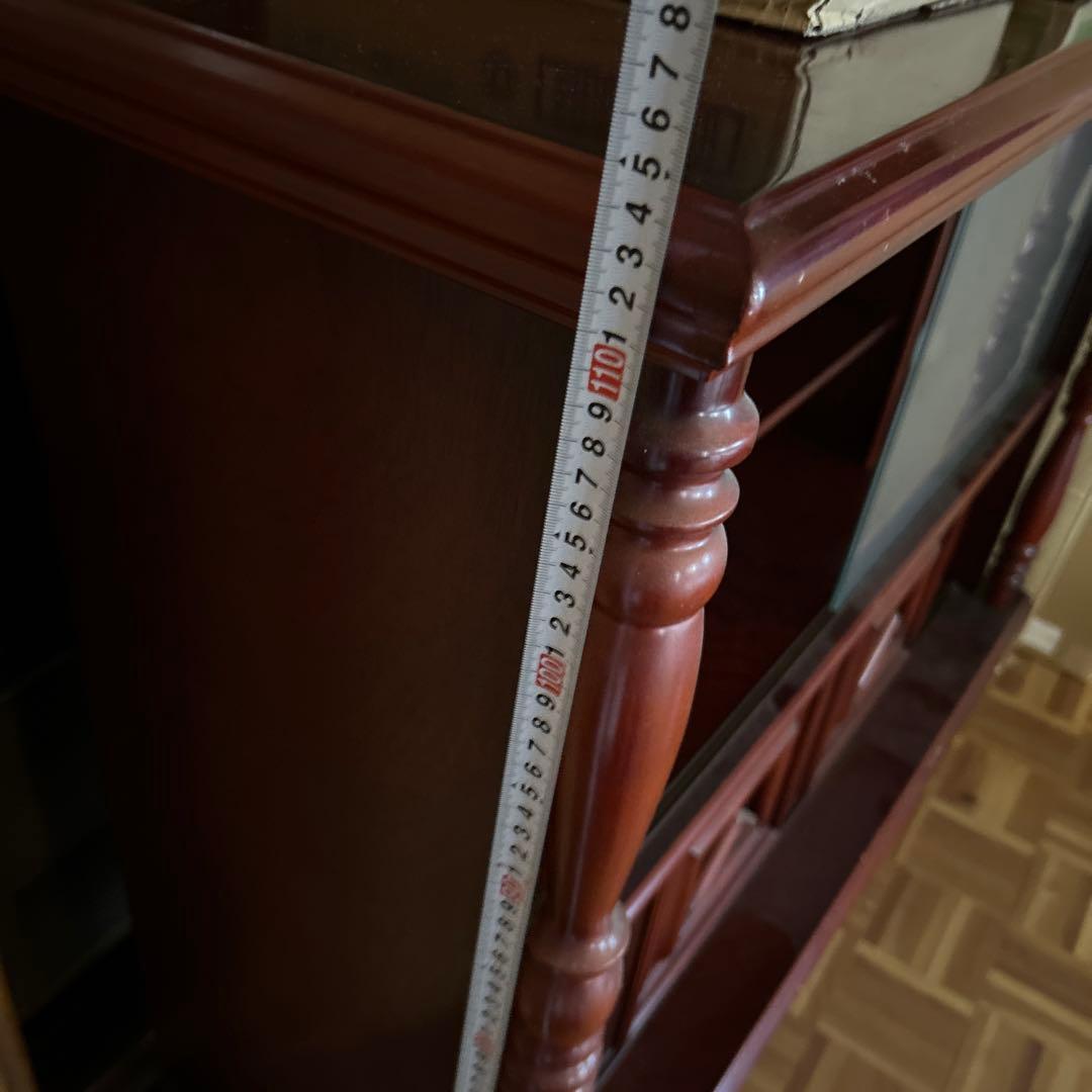 木製ガラス扉キャビネット 引き出し付き