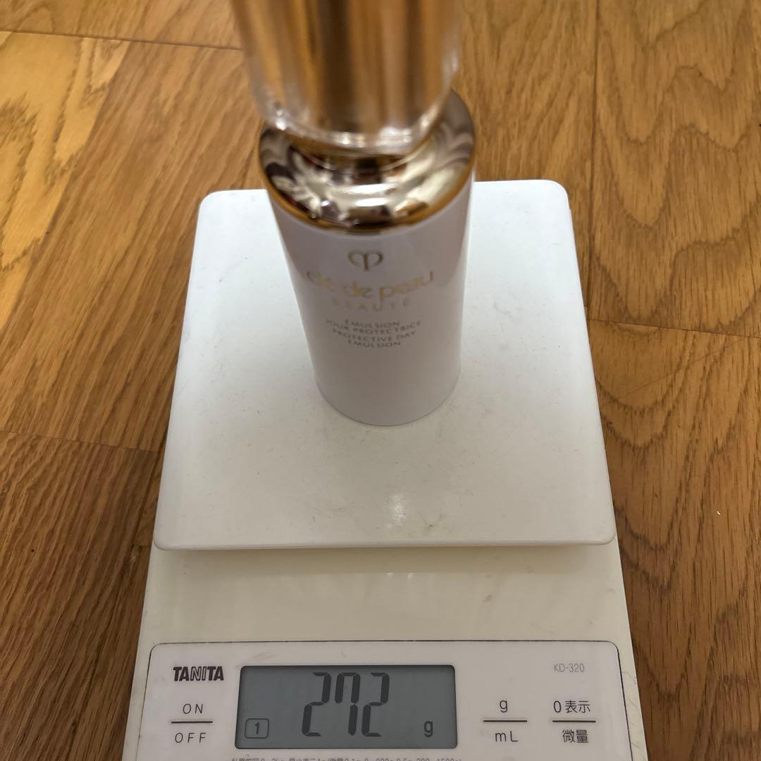 エマルションプロテクトゥリス(ジュール) エマルションアンタンシヴ(ニュイ)