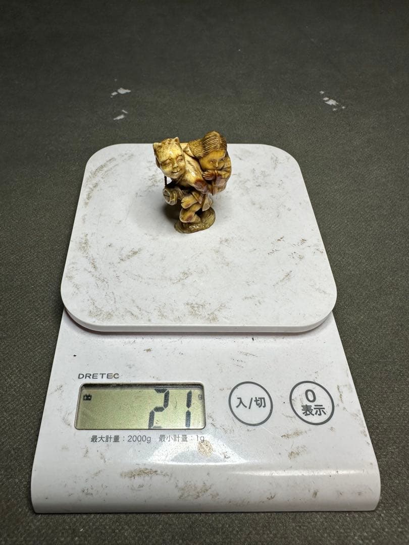 極上　鬼　置物　根付　印籠　天然素材　アンティーク　骨董　飾り物　古美術品