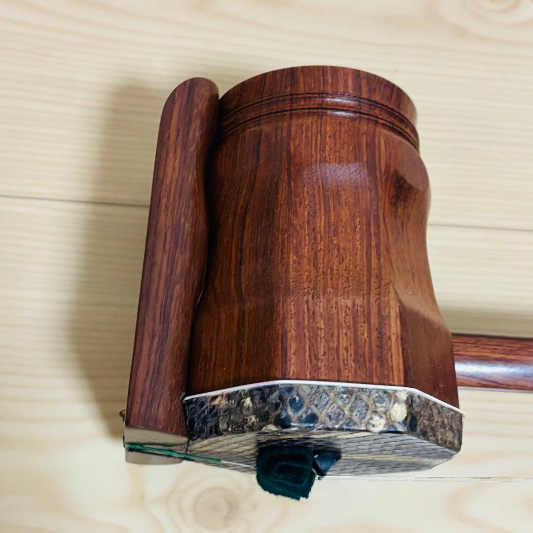 二胡　中国胡弓　中国琴 　蛇皮　ケース付き