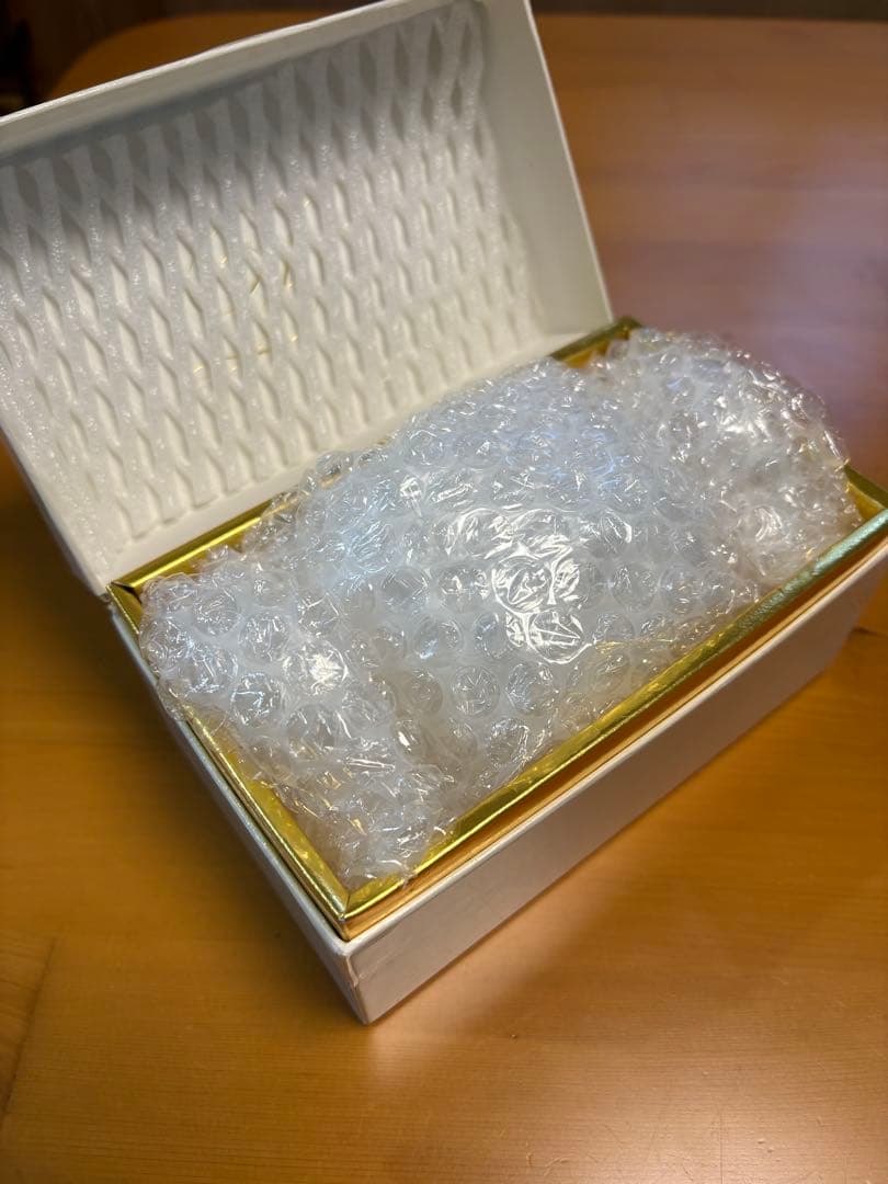 ティファニー、アップルのペーパーウェイト