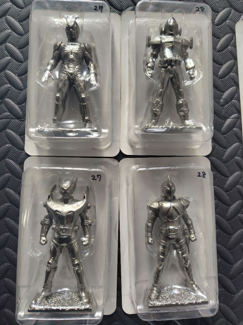 仮面ライダー シルバー フィギュア 24体セット