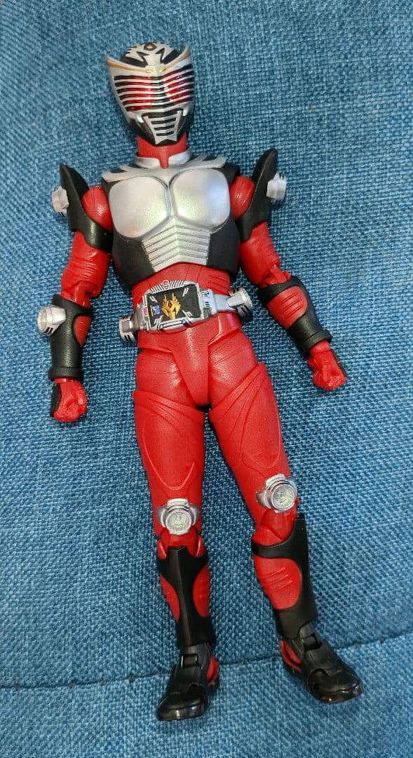 真骨彫製法　仮面ライダー龍騎　最新価格