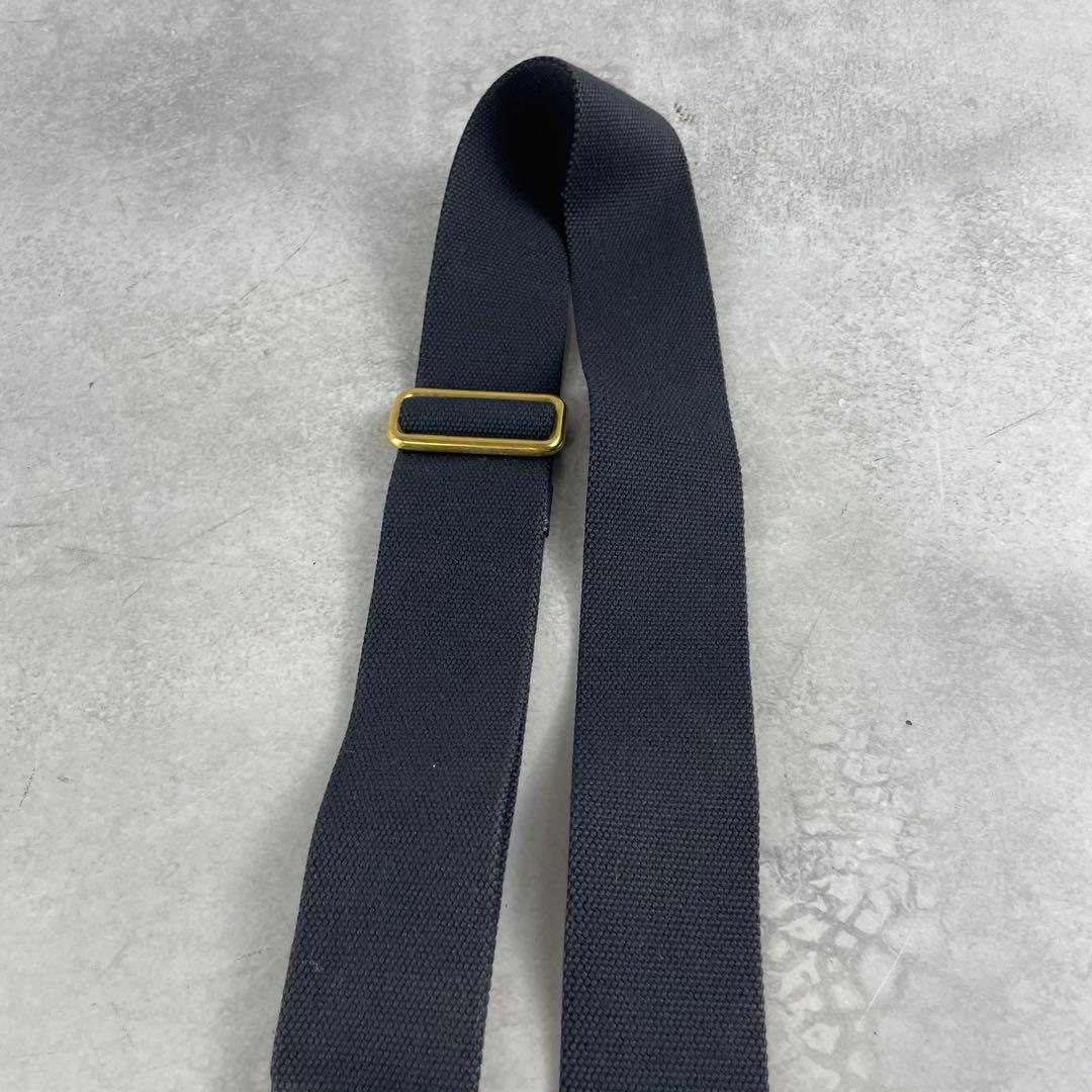 入手困難✨ プラダ PRADA ショルダーストラップ ロゴ金具 ユニセックス