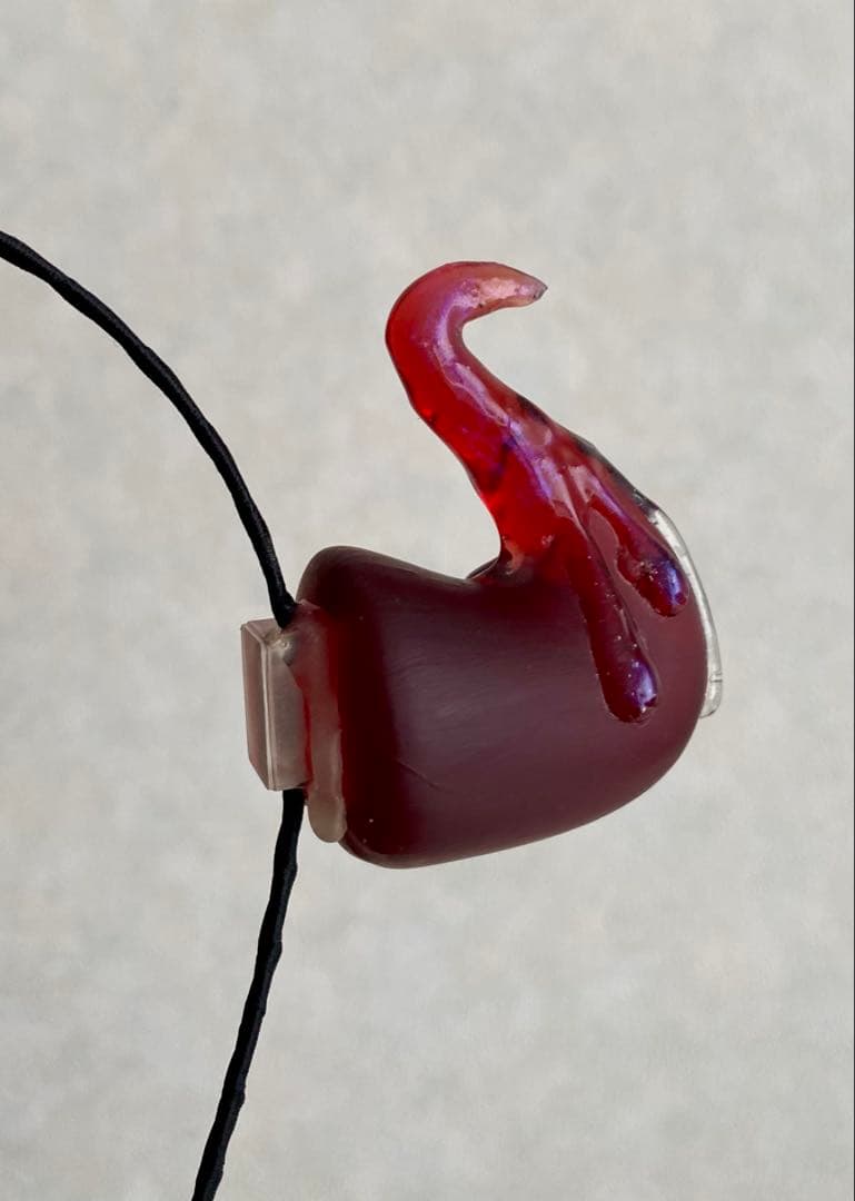 【新品未使用】リリコラム ツノカチュ/液ダレ　ブラッドレッド