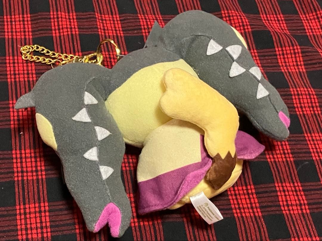 ポケモン メガクチート ポンチョを着たピカチュウ マスコット 美品