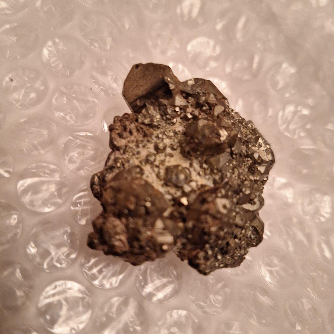 キラキラ石？ミニサイズ