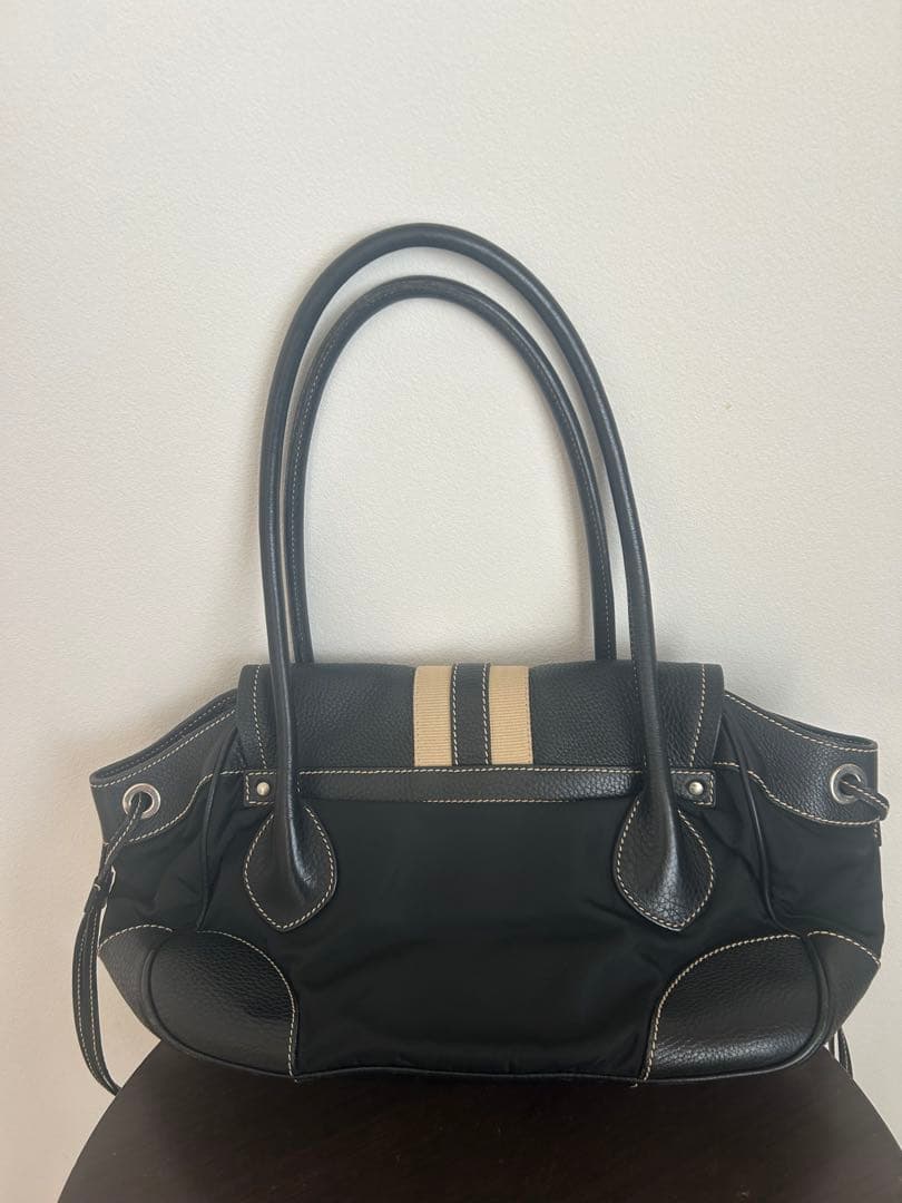 PRADA ブラック ハンドバッグ レア♪