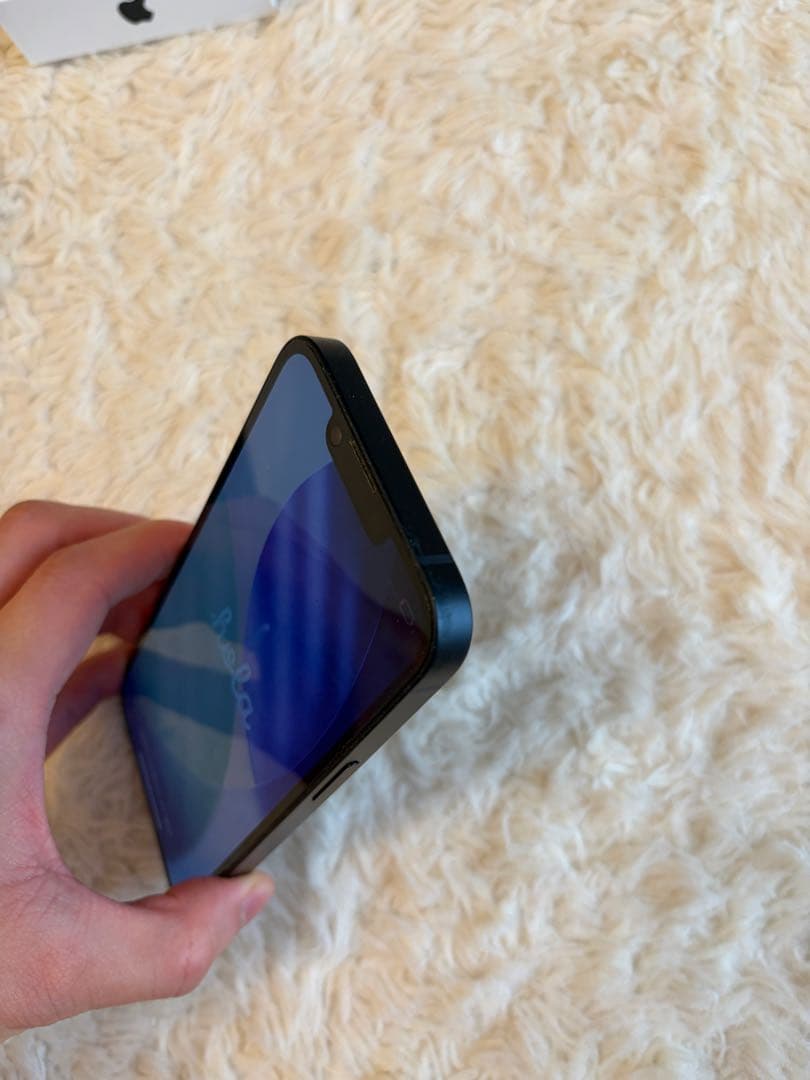 Apple iPhone 14 ブラック ケース付き