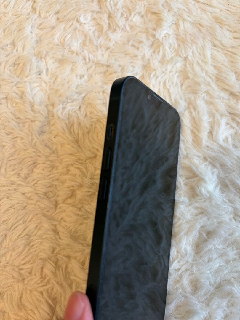 Apple iPhone 14 ブラック ケース付き