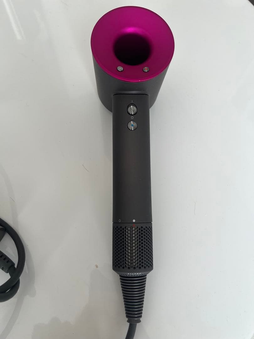 Dyson supersonic ionic HD08 ヘアドライヤー